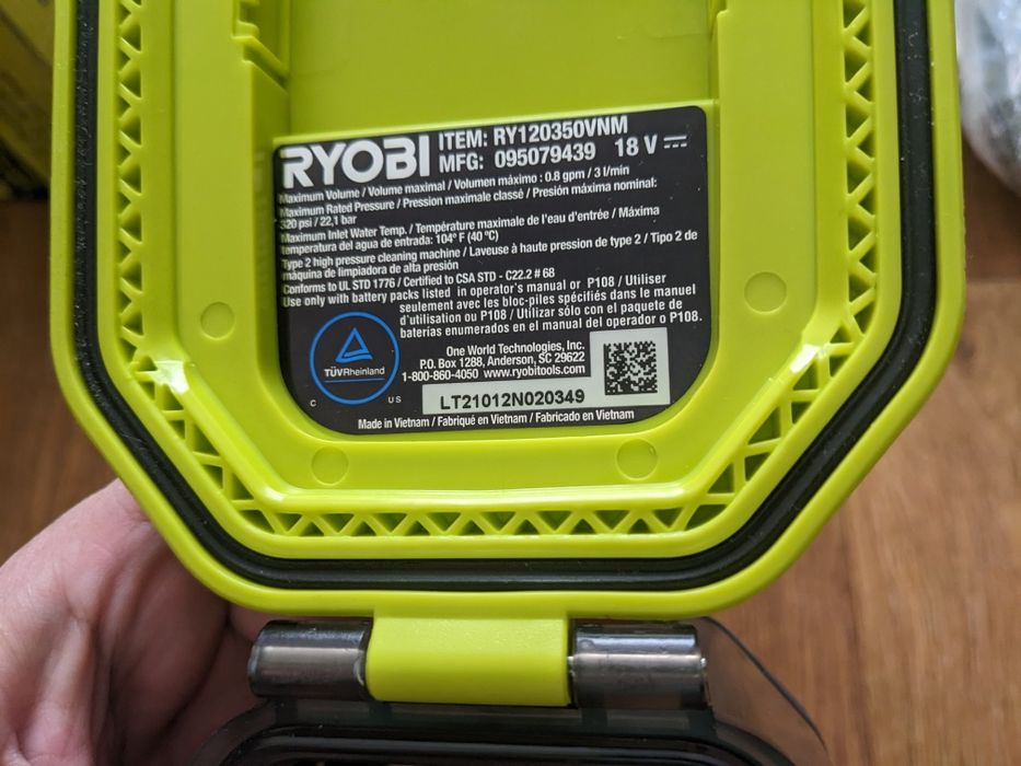 Садовая аккумуляторная мойка Ryobi ONE+ RY120350VNM