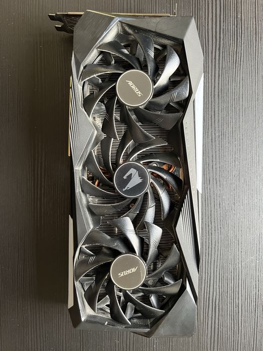 GIGABYTE RTX 3070 AORUS master 8GB | Ekran LCD |