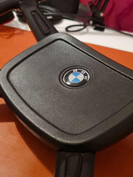 Volante bmw e10 (1502, 1602, 1802, 2002, 2002 tii)