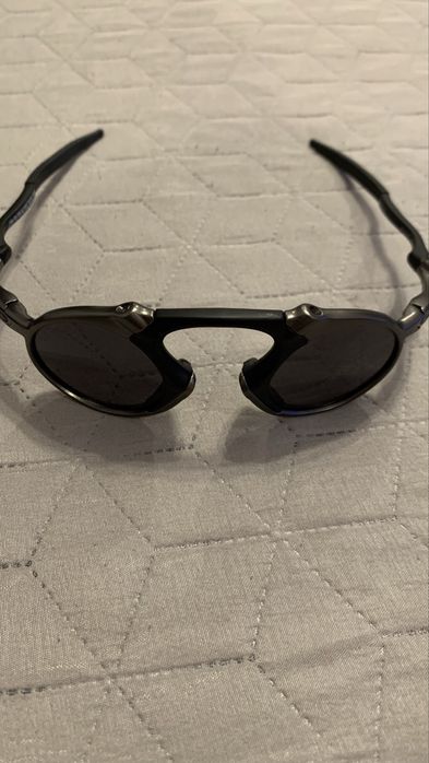 Okulary przeciwsłoneczne Oakley Madman Polarized OO6019-01