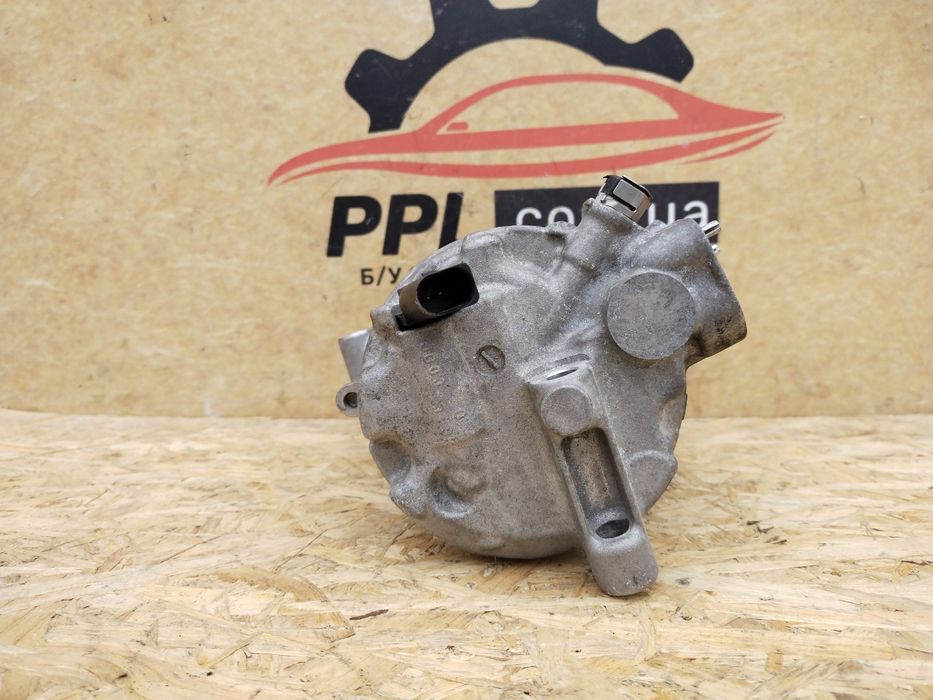 W Passat B8 14- Superb III Golf VII Компрессор кондиционера 5Q0816803D