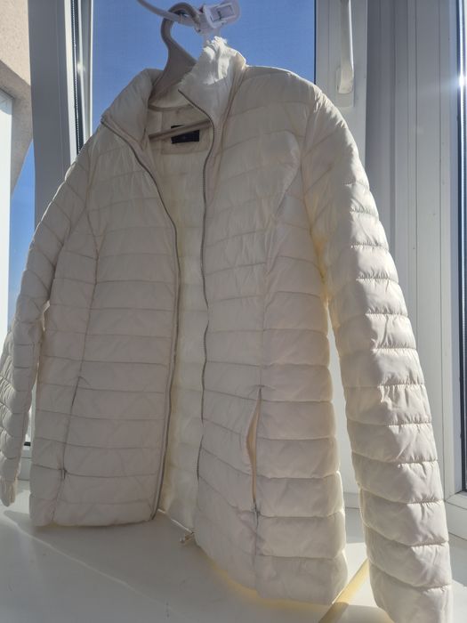 Куртка весна М розмір