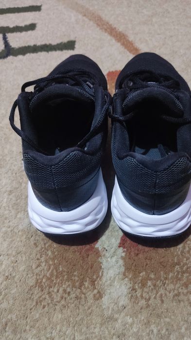 Кросівки Nike 38 розмір оригінал