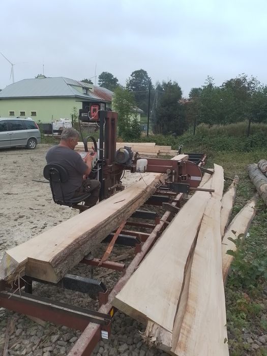 Tartak mobilny uslugi u klienta