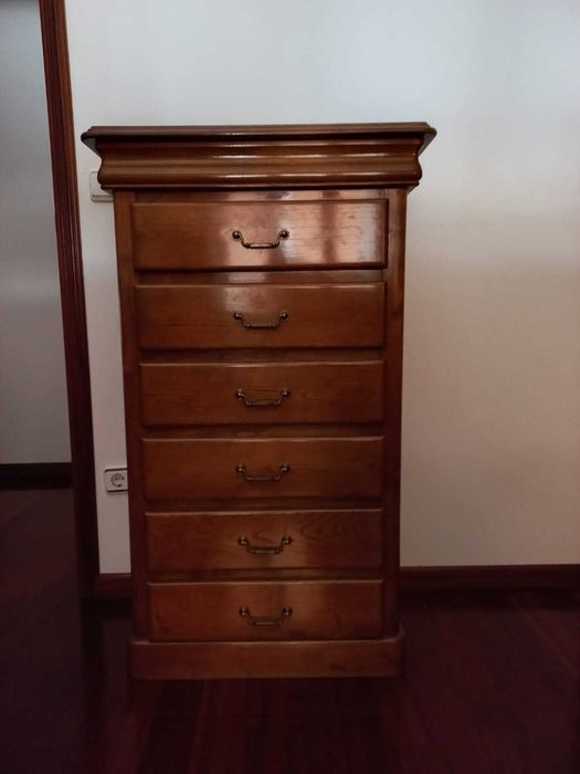 Quarto completo c/ 2 camas