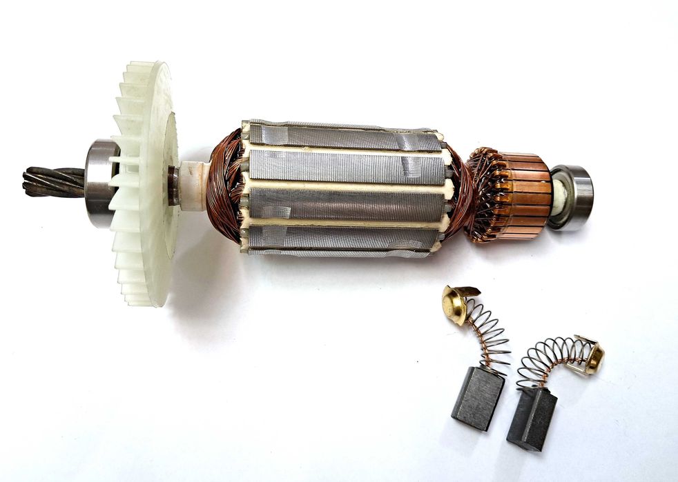 Wirnik silnika i szczotki – piła stołowa Parkside PTKS 2000 – silnik