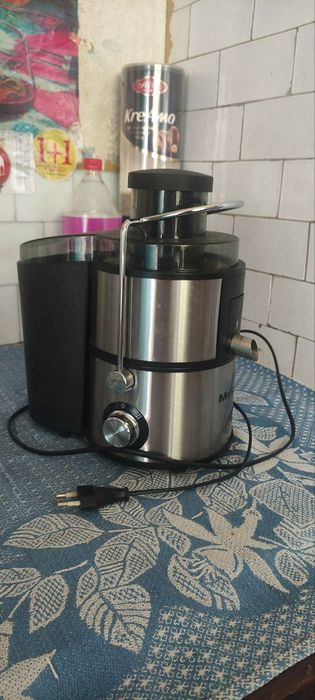 Продам соковыжималку Mirta JCM365