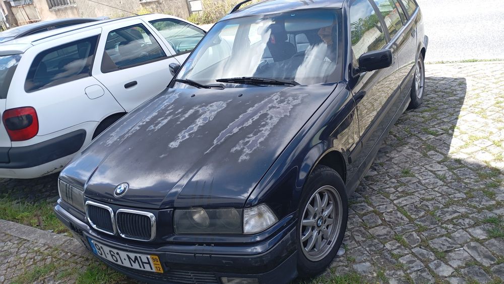 Vendo BMW 98 com inspeção até mês 12 está na marinha grande preços negociável