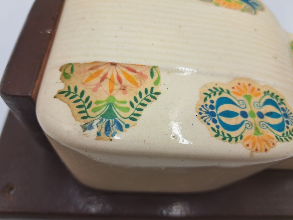 Młynek do kawy ścienny ceramiczny drewniany