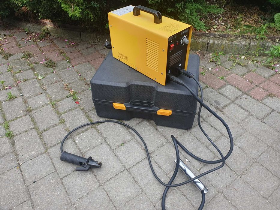 Spawarka inwertorowa NUTOOL NTW200INV w WALIZCE 7000W FV