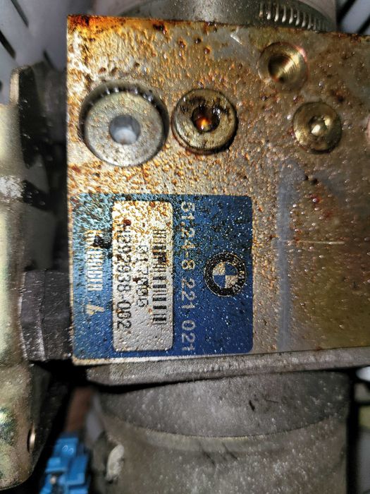Pompa ABS BMW 7 E38 V12