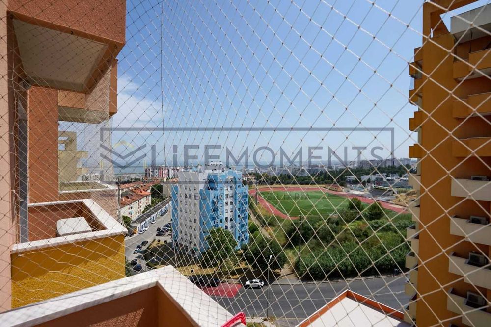 Apartamento T4 com vista rio