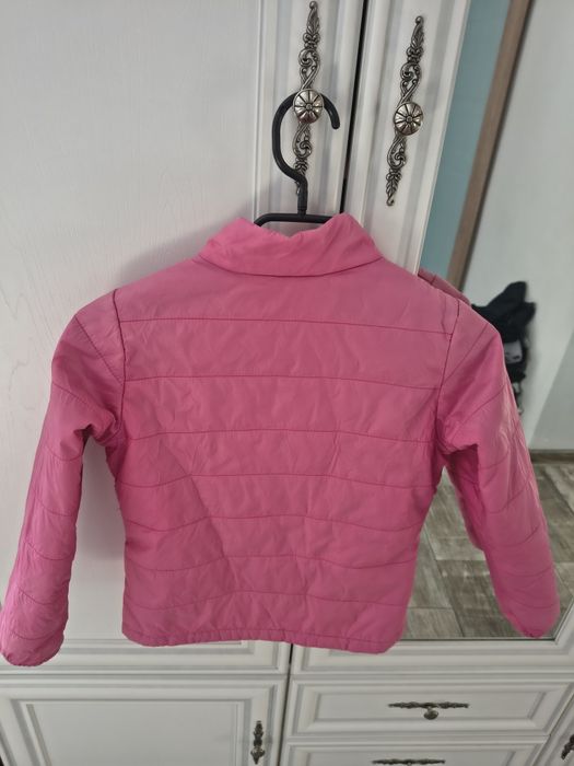 Sprzedam kurtkę wiosenna dla dziewczynki