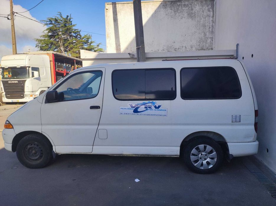 Toyota Hiace - Viatura para Peças