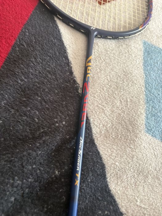 Yonex raquete.