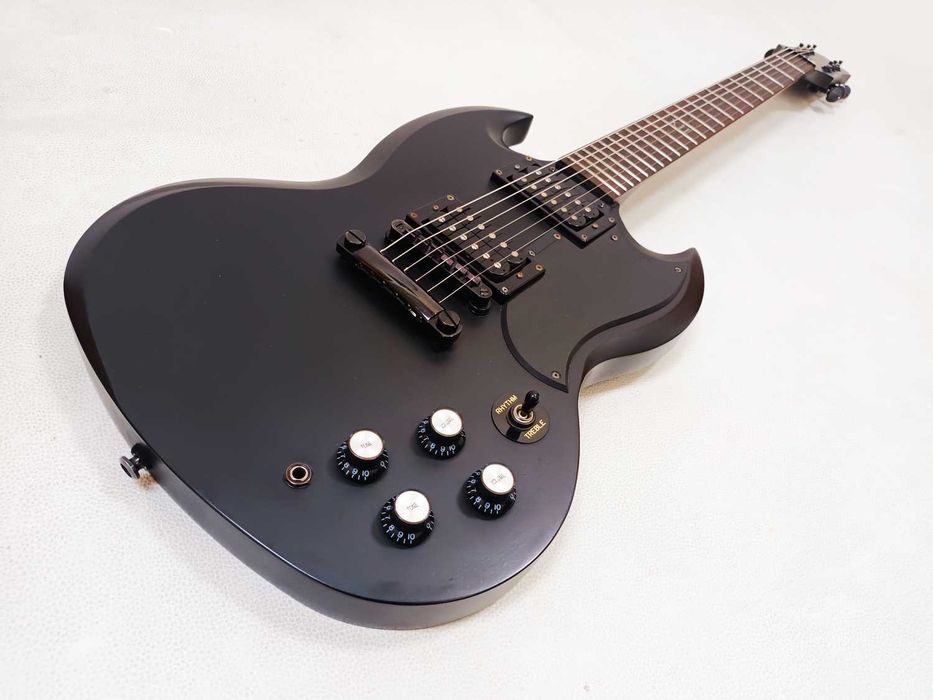 Epiphone SG Goth G-400