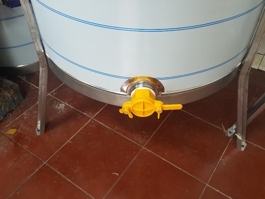 Extrator\centrifugador de mel inox eléctrico novo 20 quadros