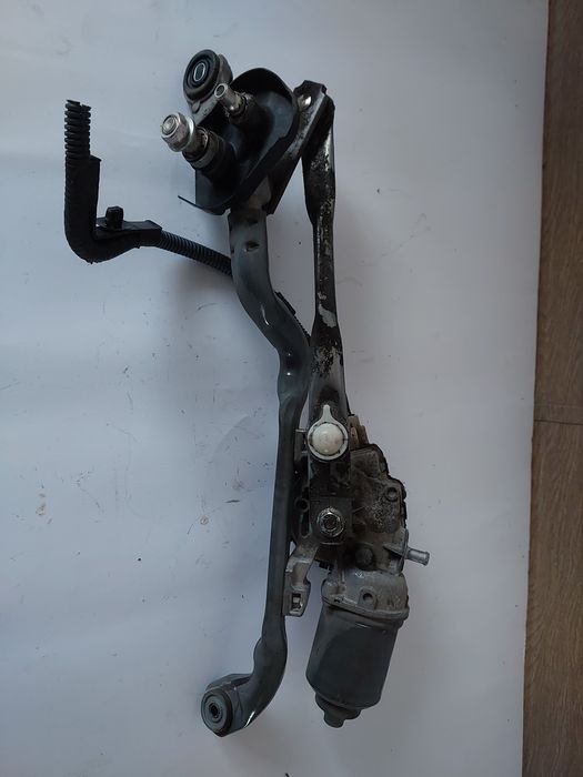 Механизм моторчик стеклоочистителя Toyota Verso S 2010-2016