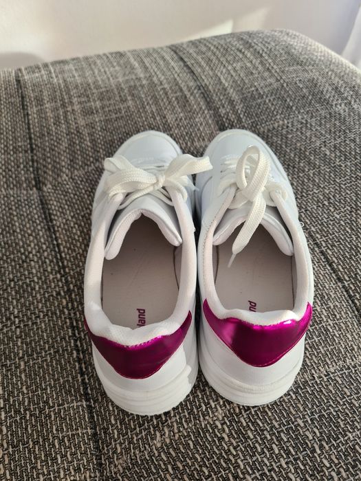 Buty sportowe Graceland 39  NOWE