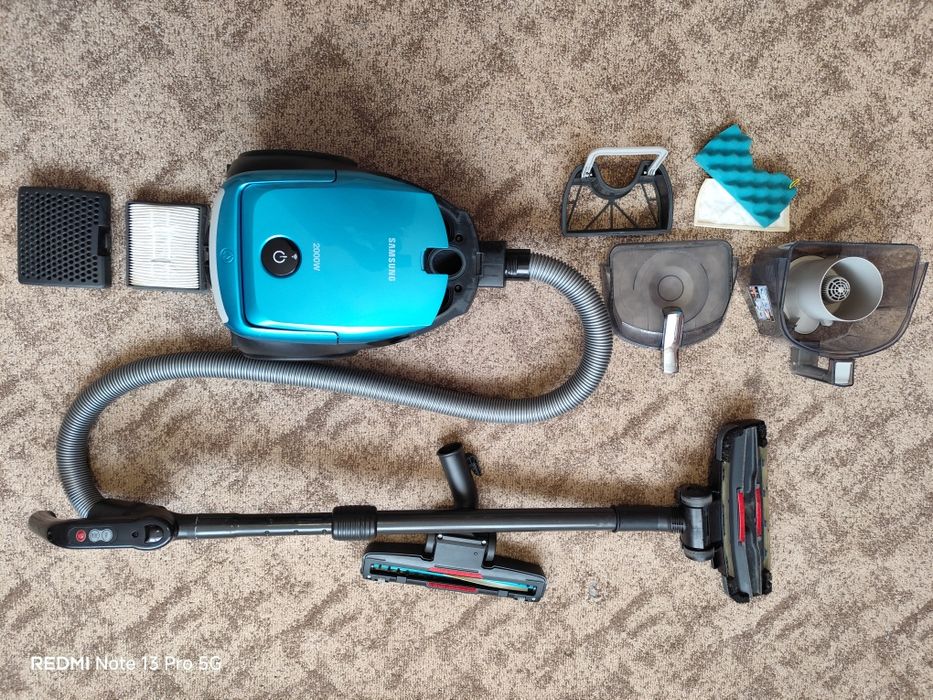 Пилосос samsung 2000 w у нормальному стані