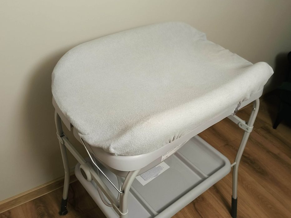 Wanienka z przewijakiem