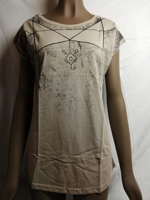 Várias T-shirts plazmalab