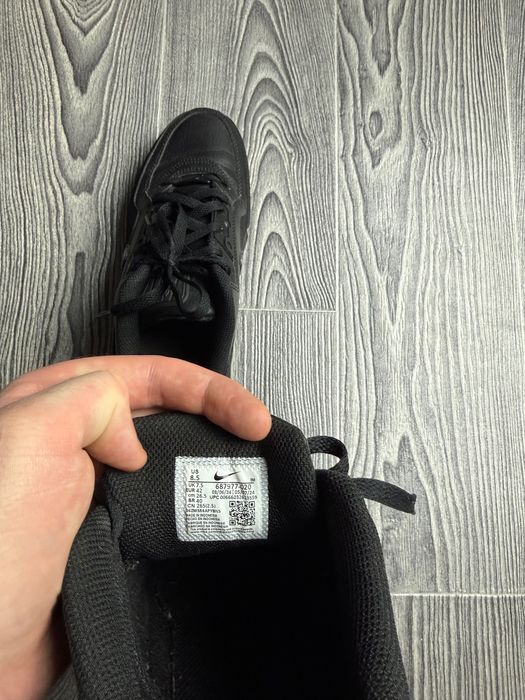 Кроссовки Nike LTD 3 размер 42 стелька 26,5 см