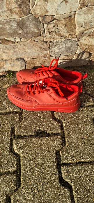 Tenis vermelhos N⁰39