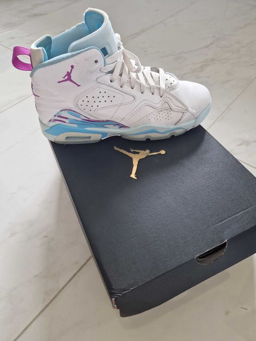 Buty Jordan, r. 39