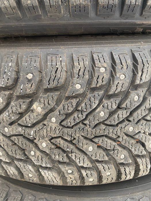 Зимові колеса Nokian Hakkapeliitta 9 | 225/60 R16 | Шип | Ідеал