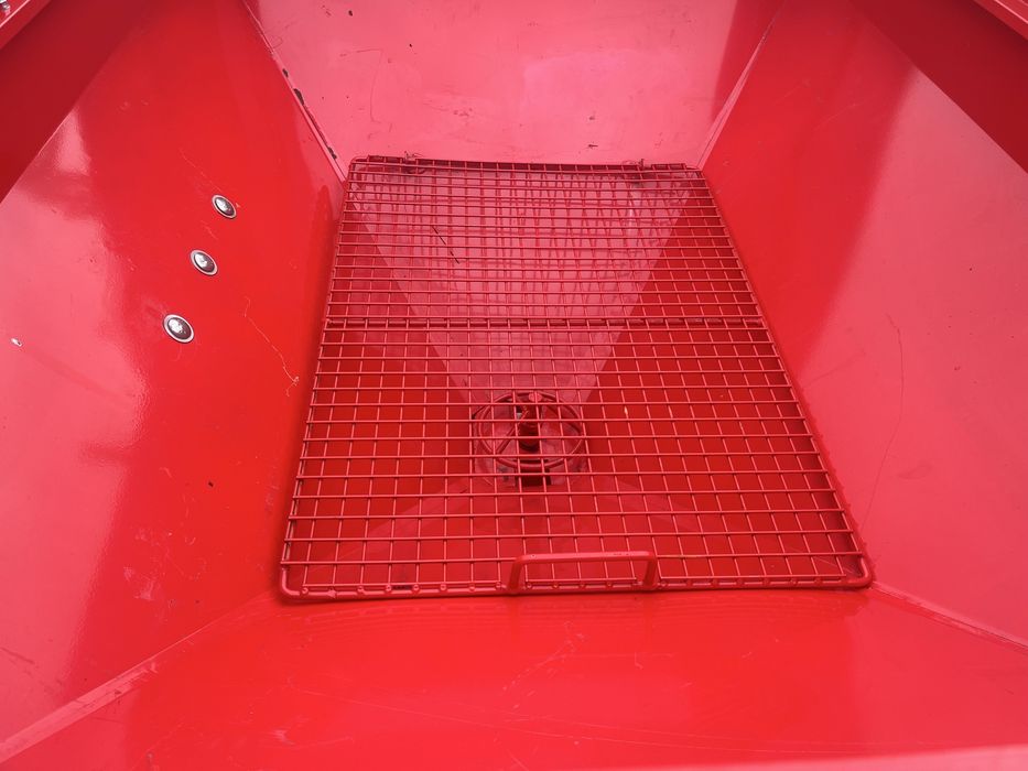 Розкидач міндобрив Wirax 1000 РУМ