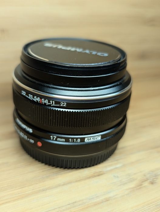 Olympus Zuiko 17 mm 1.8 (micro 4/3)_jak nowy!