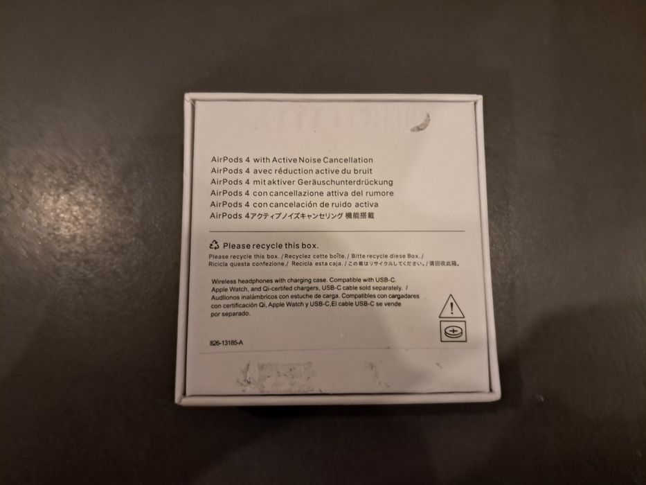 Sprzedam słuchawki AirPods 4 (ANC) posiadam paragon