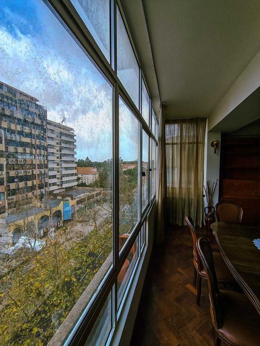 Apartamento T1 para arrendar Campo grande- Alvalade