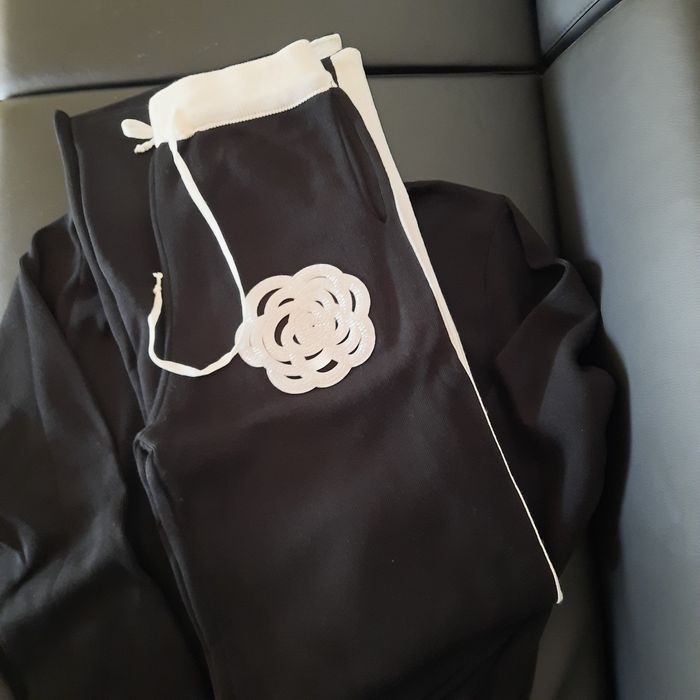 Dres czarny z różą  Miłosz hollywood dream