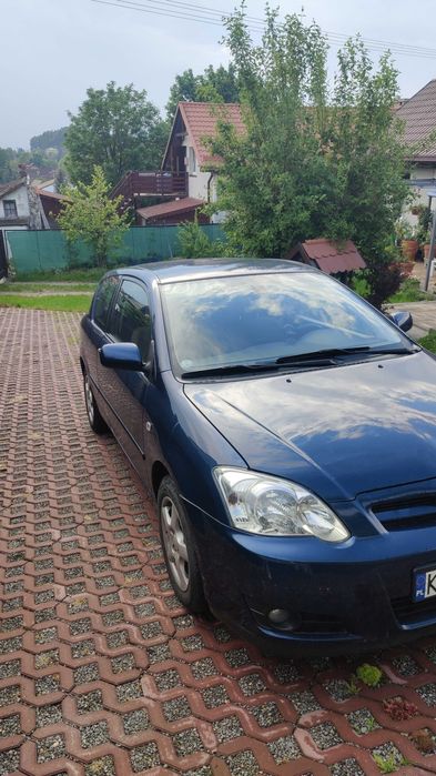 Toyota Corolla e12