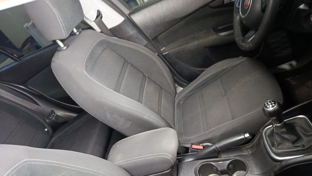 Conjunto de bancos FIAT Tipo Hatchback (357_)