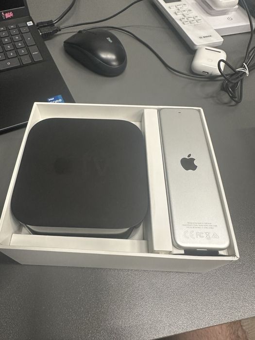 Apple TV. 32 gb, 4 gen
