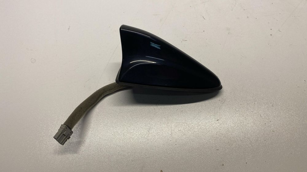 HYUNDAI TUCSON II ANTENA NAVI PŁETWA 96210-D7300 PAE 15-21