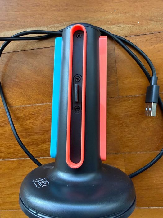 Carregador Magnético Blackfire 4 Joy-Cons 2 RGB