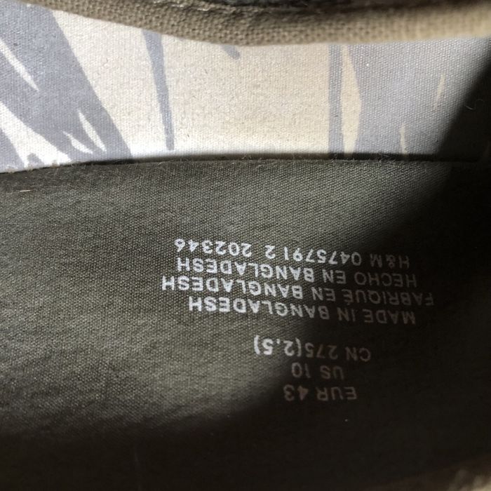 Dark Green Flip-Flops Size 4364285423980929122