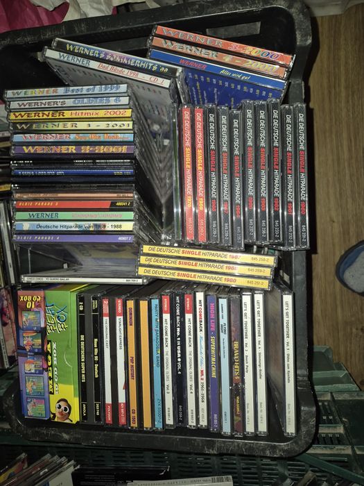 Sprzedam płyty cd oraz dvd z koncertami