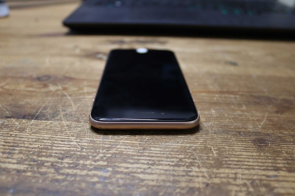 Smartfon Apple iPhone 7 2 GB / 32 GB 4G (LTE) różowy (5174)