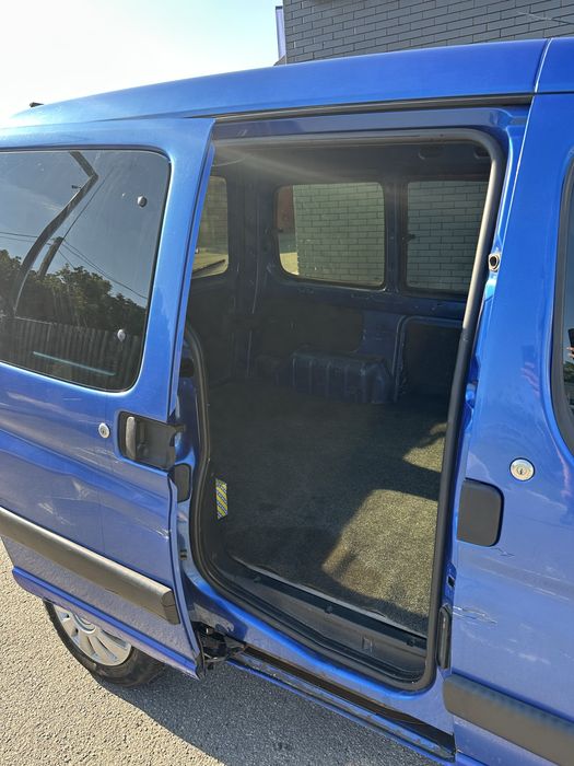 Peugeot Partner 2.0 дизель