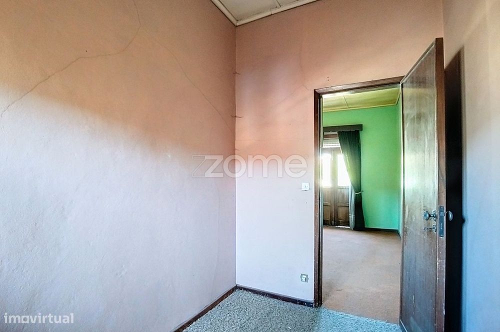 Moradia T2 no centro da Palhaça