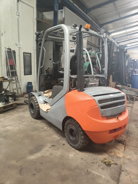 Empilhador Diesel Still RX70-30