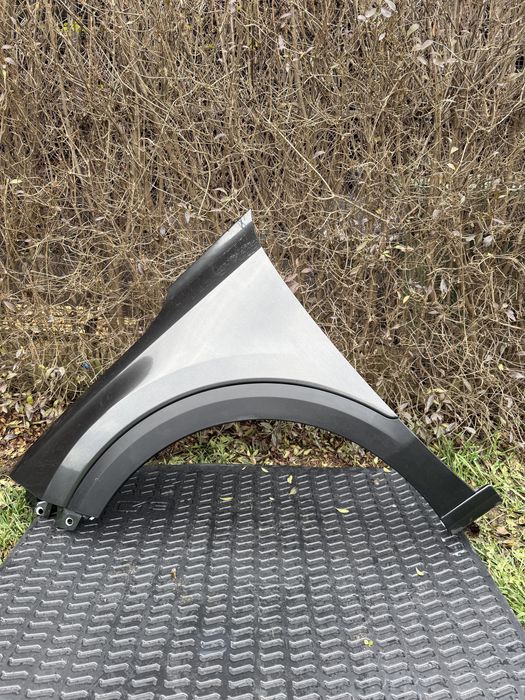 Кузовні запчастини  Kia Niro 2023 (ідеальний стан)