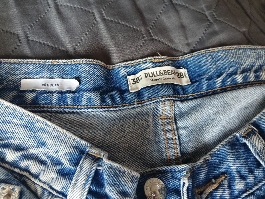 Jeansy Pull & Bear