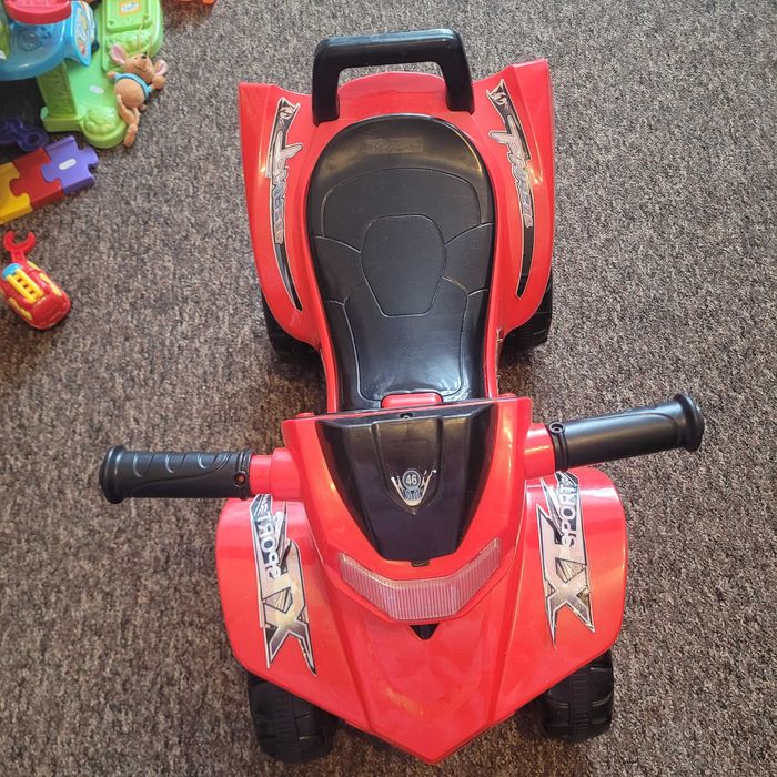 Jeździk dla chłopca