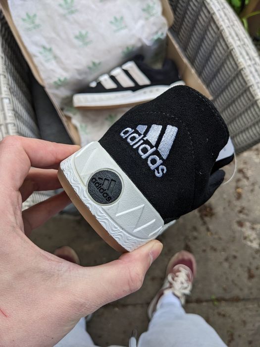 Розпродаж! Кросівки Adidas Adimatic 41 26 см